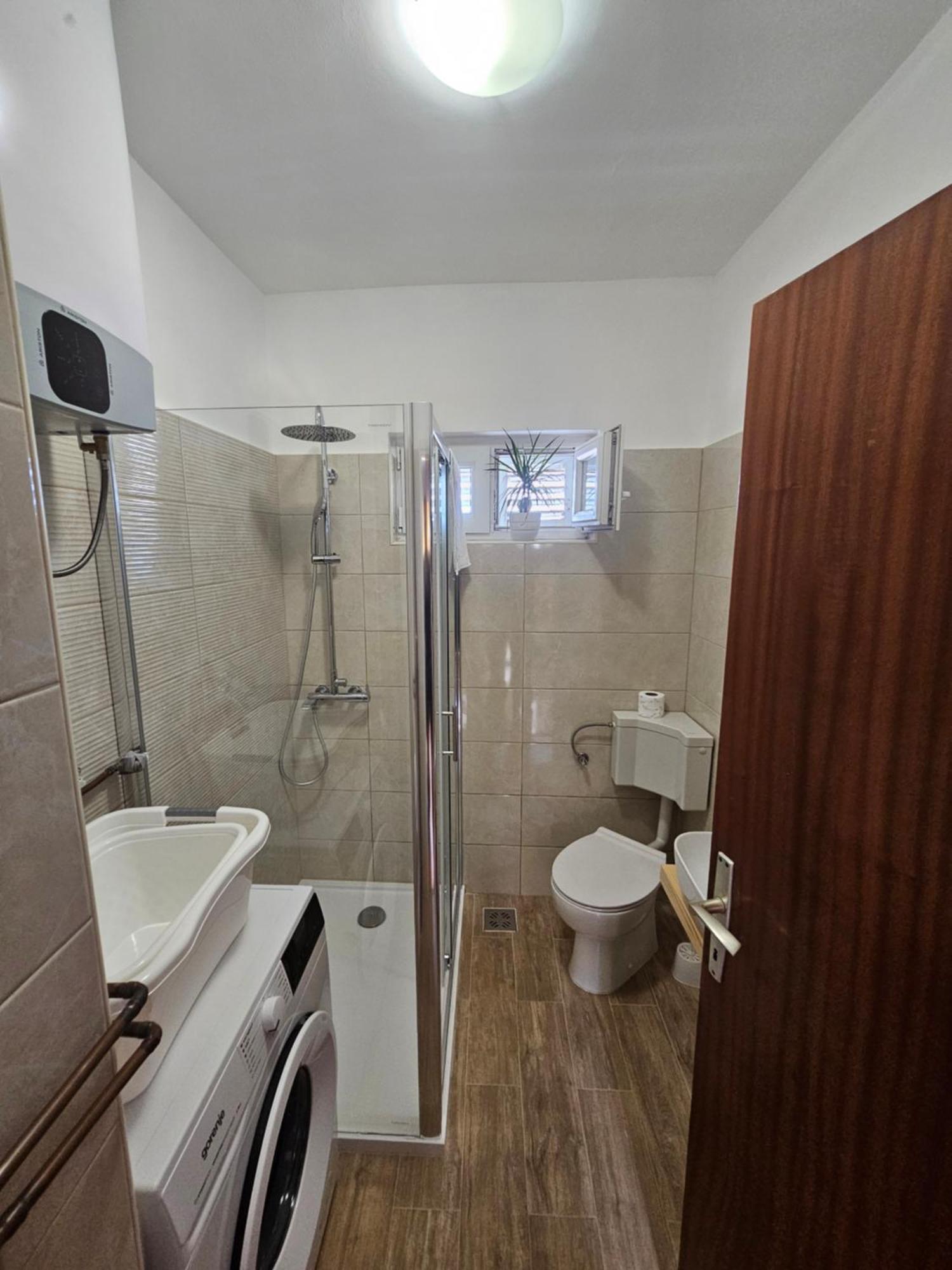 Apartments Tara, Sibenik - Mandalina Ngoại thất bức ảnh